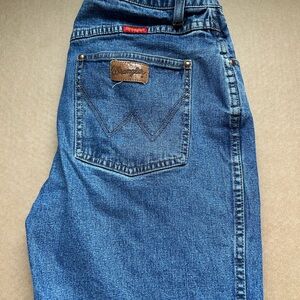 Wrangler Men's Classic Denim Jeans